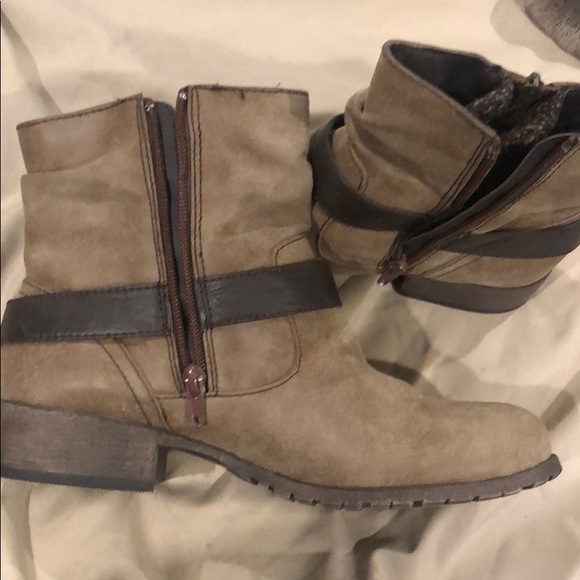 jcpenney Shoes Pop From Jcpenney Boots Poshmark